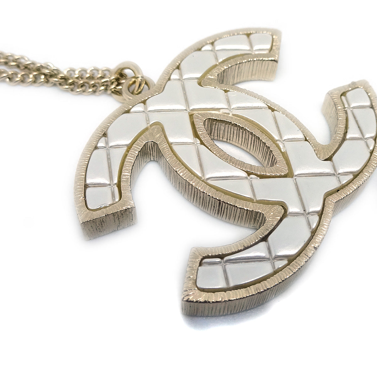 Chanel Gold CC Pendant Necklace B17V