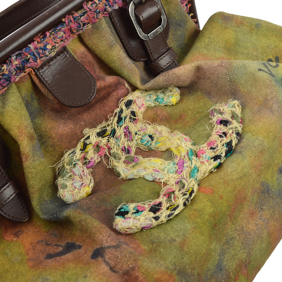 Chanel 2015-2016 Khaki Green Canvas Graffiti On The Pavement Tote Handbag