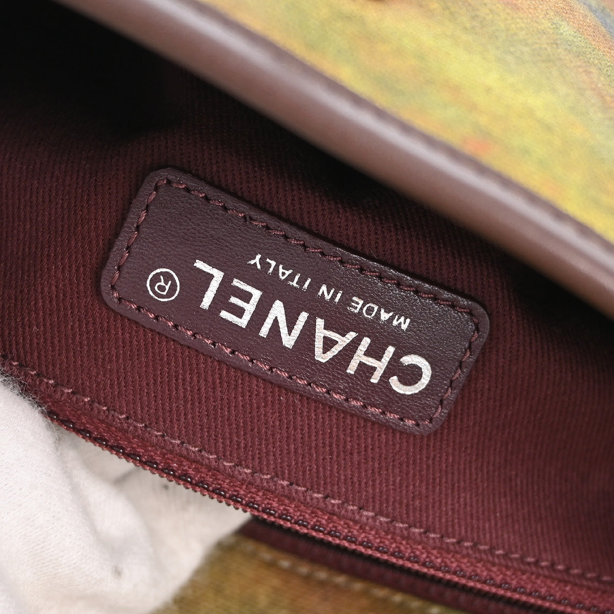 Chanel 2014-2015 Khaki Green Canvas Graffiti On The Pavement Messenger Bag