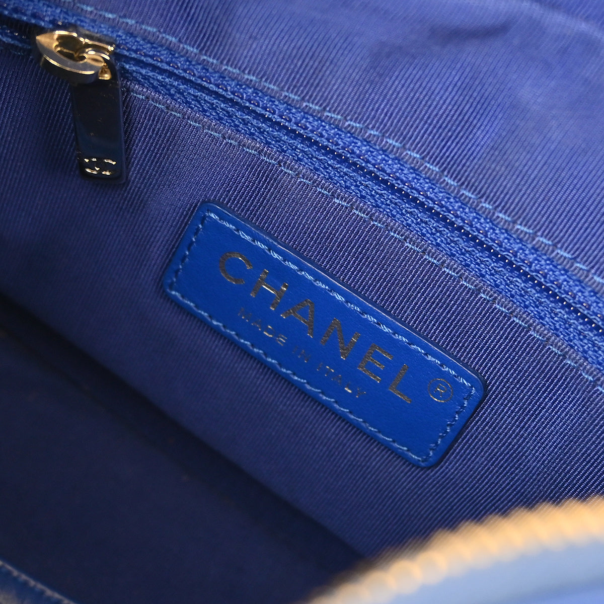 Chanel 2019 Blue Tweed Calfskin Small Gabrielle Shoulder Bag