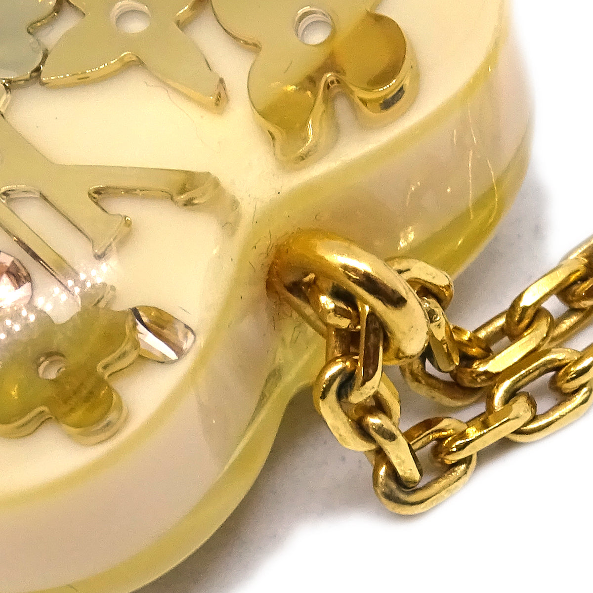 Louis Vuitton 2011 Heart Chain Pendant Necklace Gold M66219