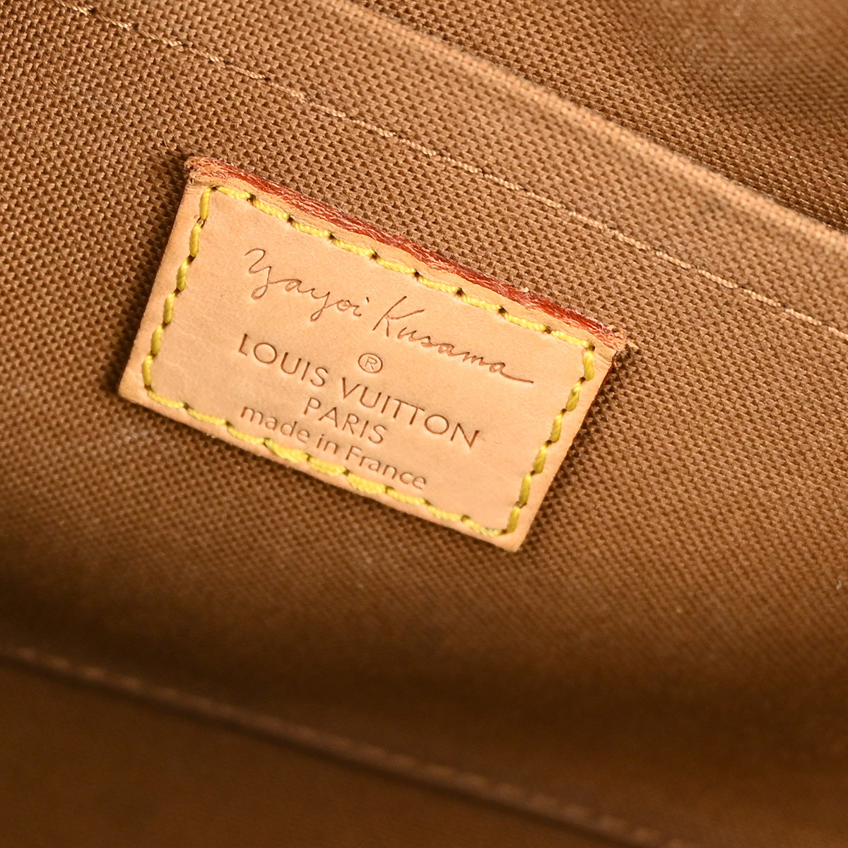 Louis Vuitton 2012 White Pumpkin Dot Papillon GM Handbag M40687