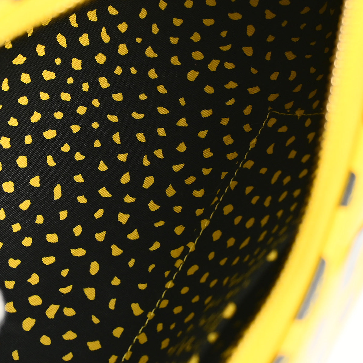 Louis Vuitton 2012 Yellow Vernis Dot Infinity Papillon Handbag M91424