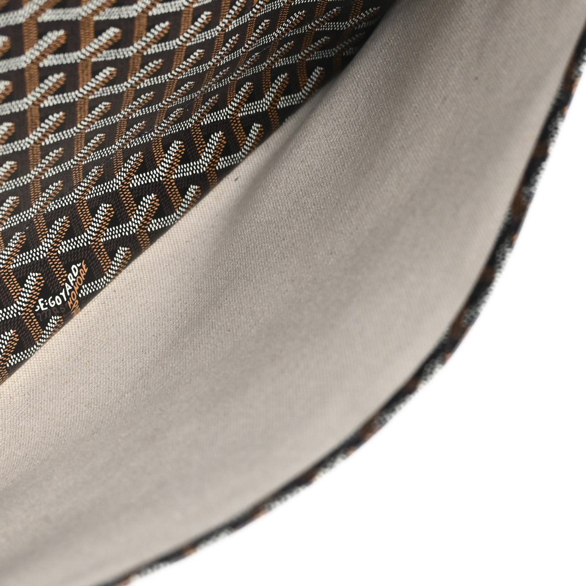 Goyard 2018 Black Capetien MM Messenger Bag