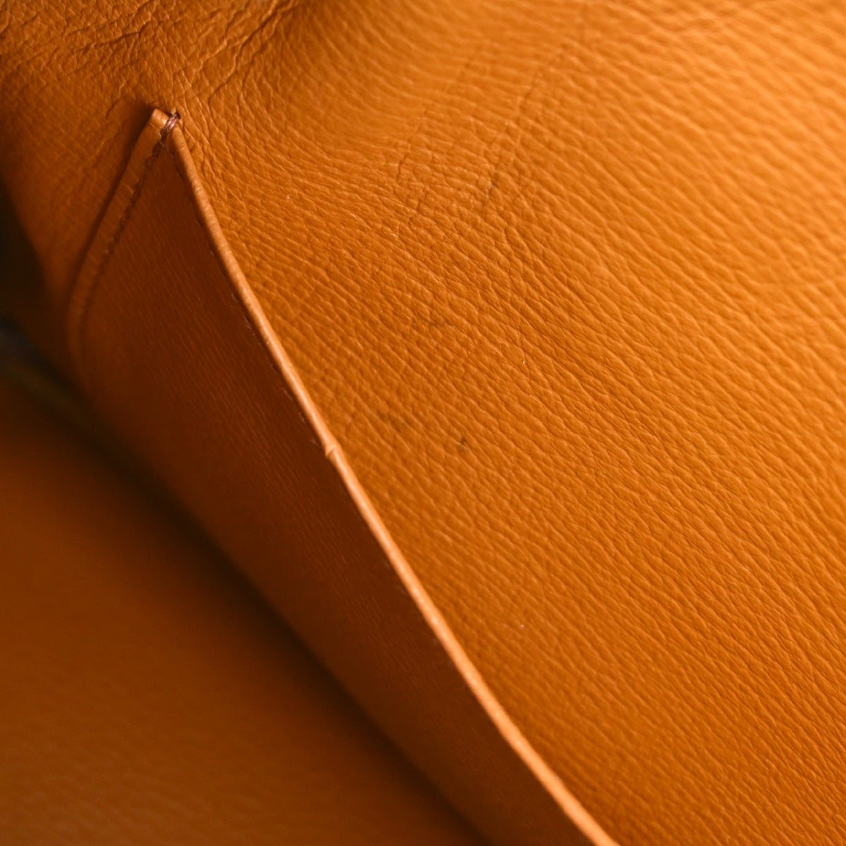 Hermes * 2014 Chestnut Ostrich Birkin 30 Handbag