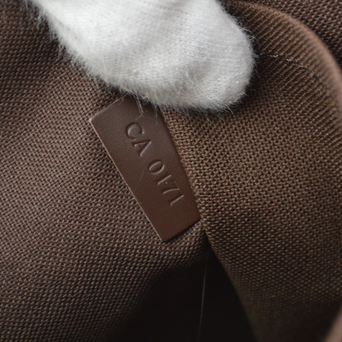 Louis Vuitton 2011 Damier Brooklyn GM Messenger Bag N51212