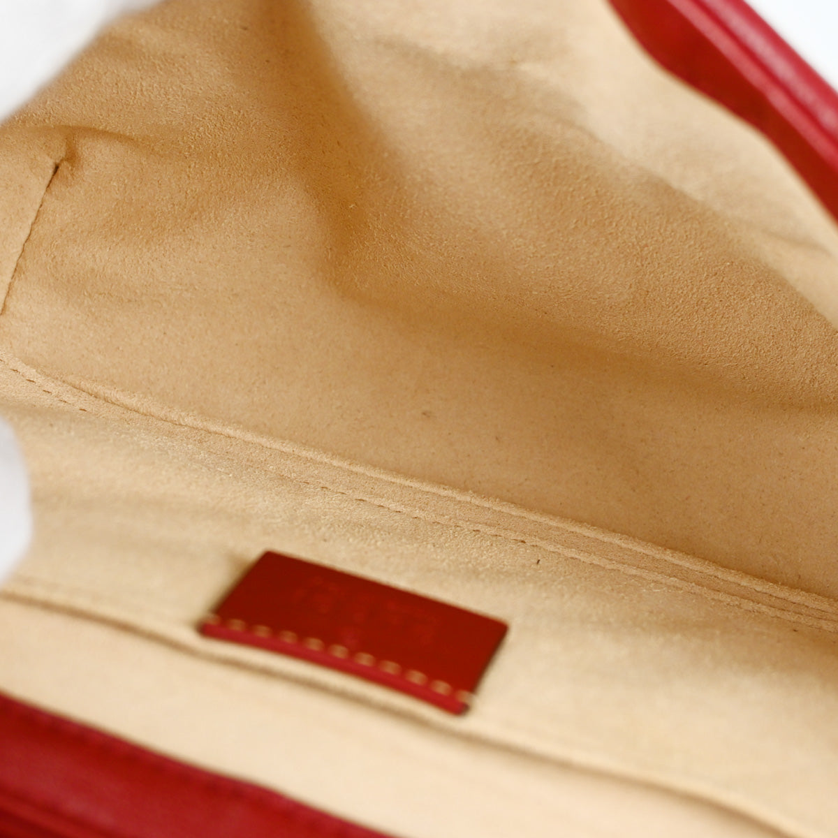 Gucci 2020 Beige Red Marmont Crossbody Bag
