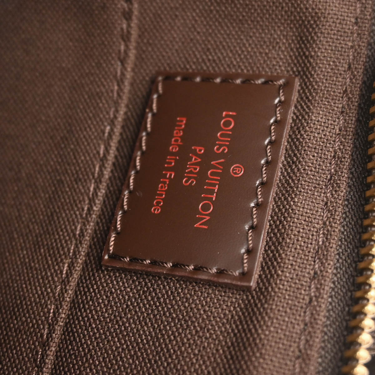 Louis Vuitton 2011 Damier Pochette Plat Brooklyn Shoulder Bag N41100