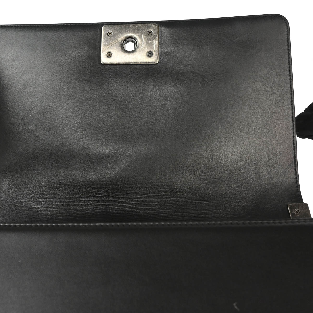 Boy Chanel 2017 Black Lambskin Fabric Medium Chain Shoulder Bag