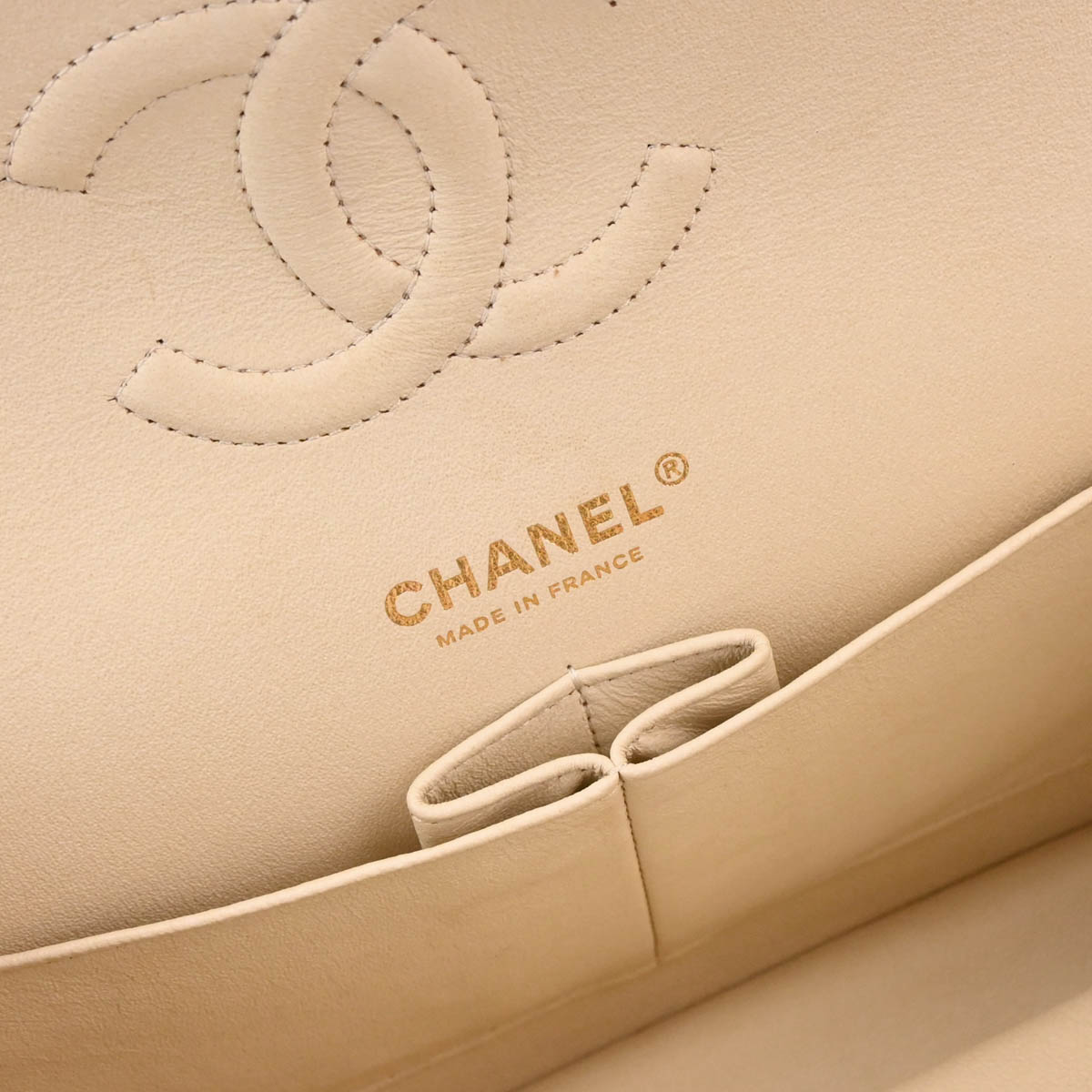 Chanel 2019 White Tweed 2.55 Medium Classic Double Flap Shoulder Bag