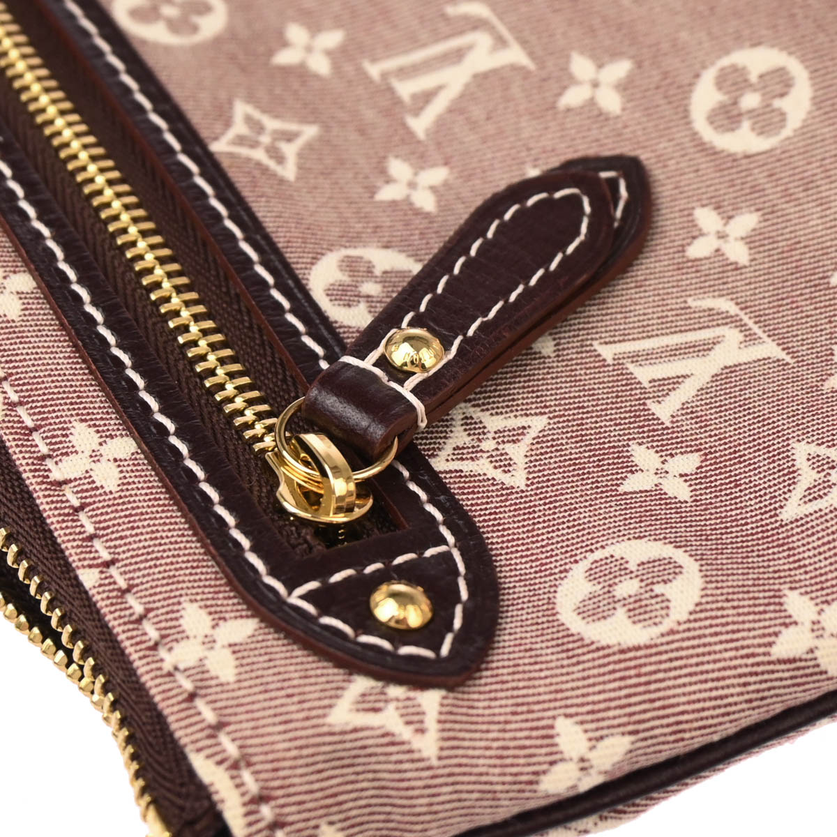 Louis Vuitton 2011 Idylle Mini Pochette Accessoires Handbag M62999