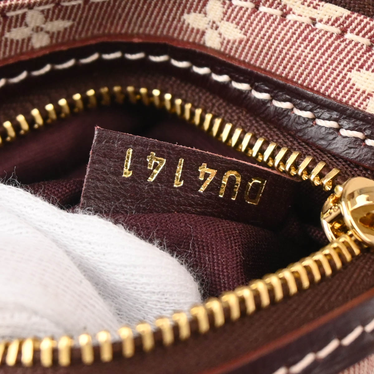Louis Vuitton 2011 Idylle Mini Pochette Accessoires Handbag M62999