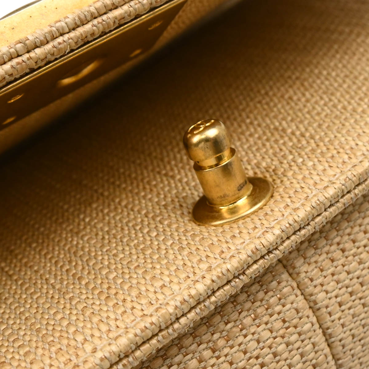 Boy Chanel Beige Straw Medium Chain Shoulder Bag
