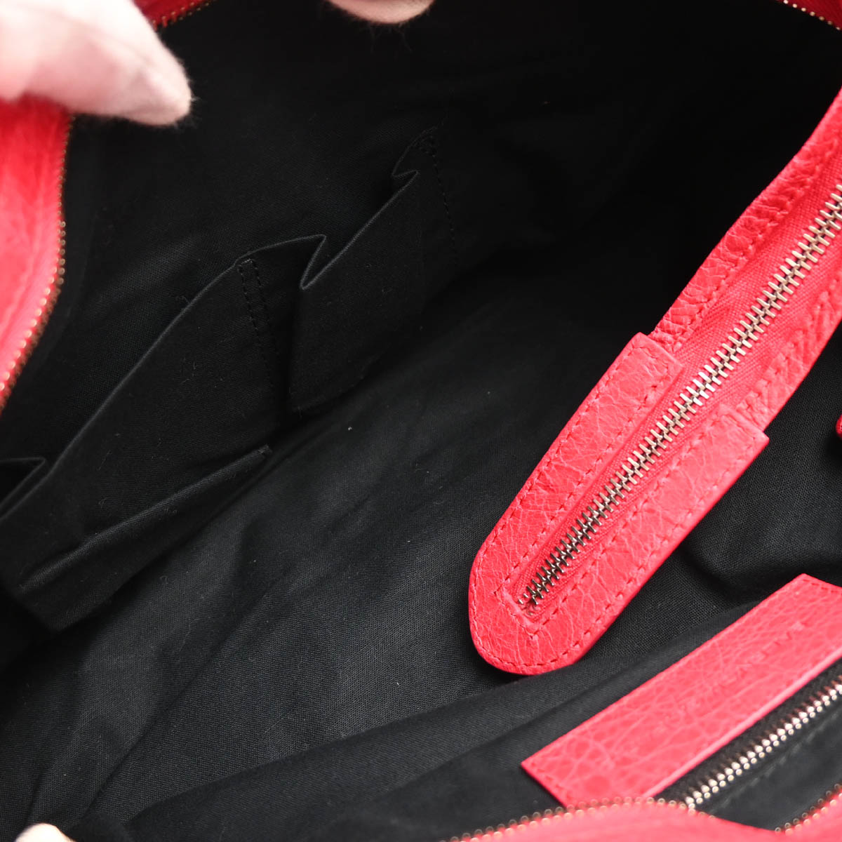 Balenciaga Red Goatskin Medium The City 2way Shoulder Handbag