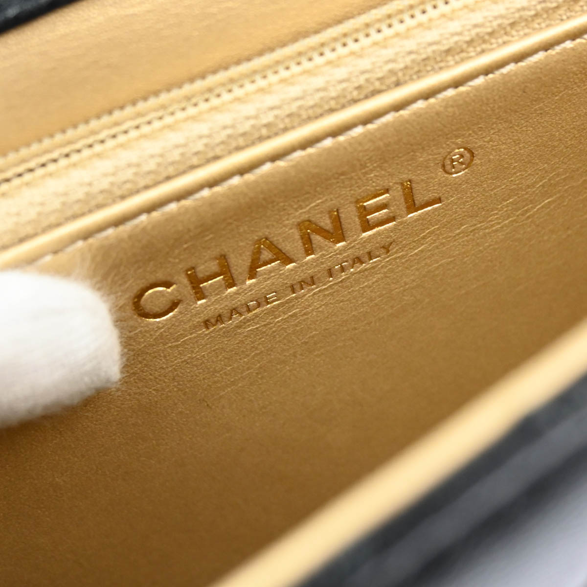 Chanel 2019 Black Lambskin Shoulder Bag