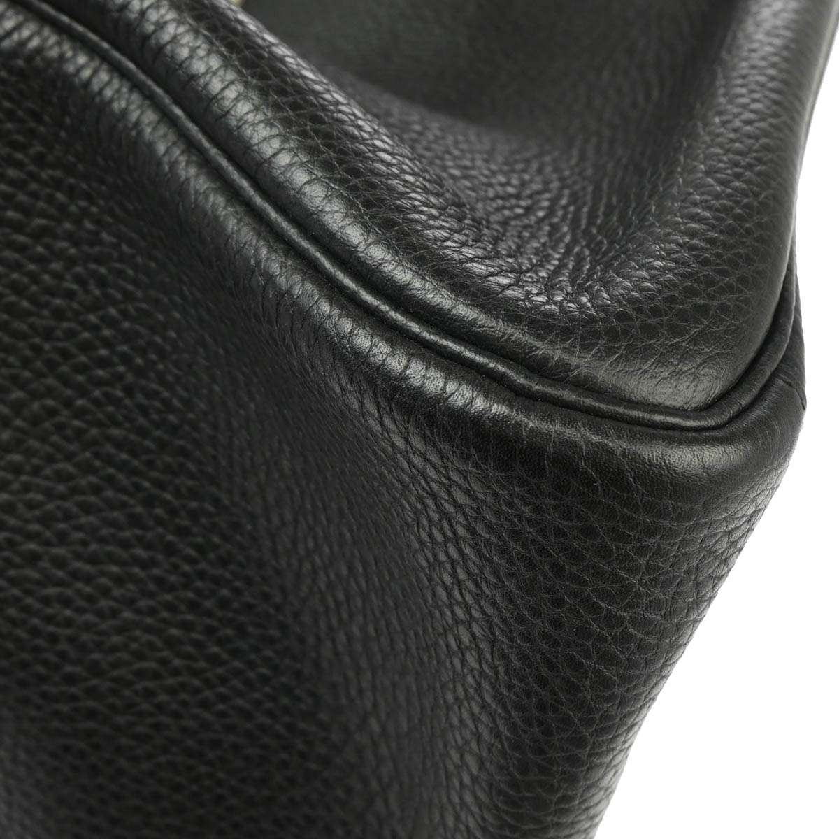 Hermes 2018 Black Taurillon Clemence Lindy 30 Shoulder Bag