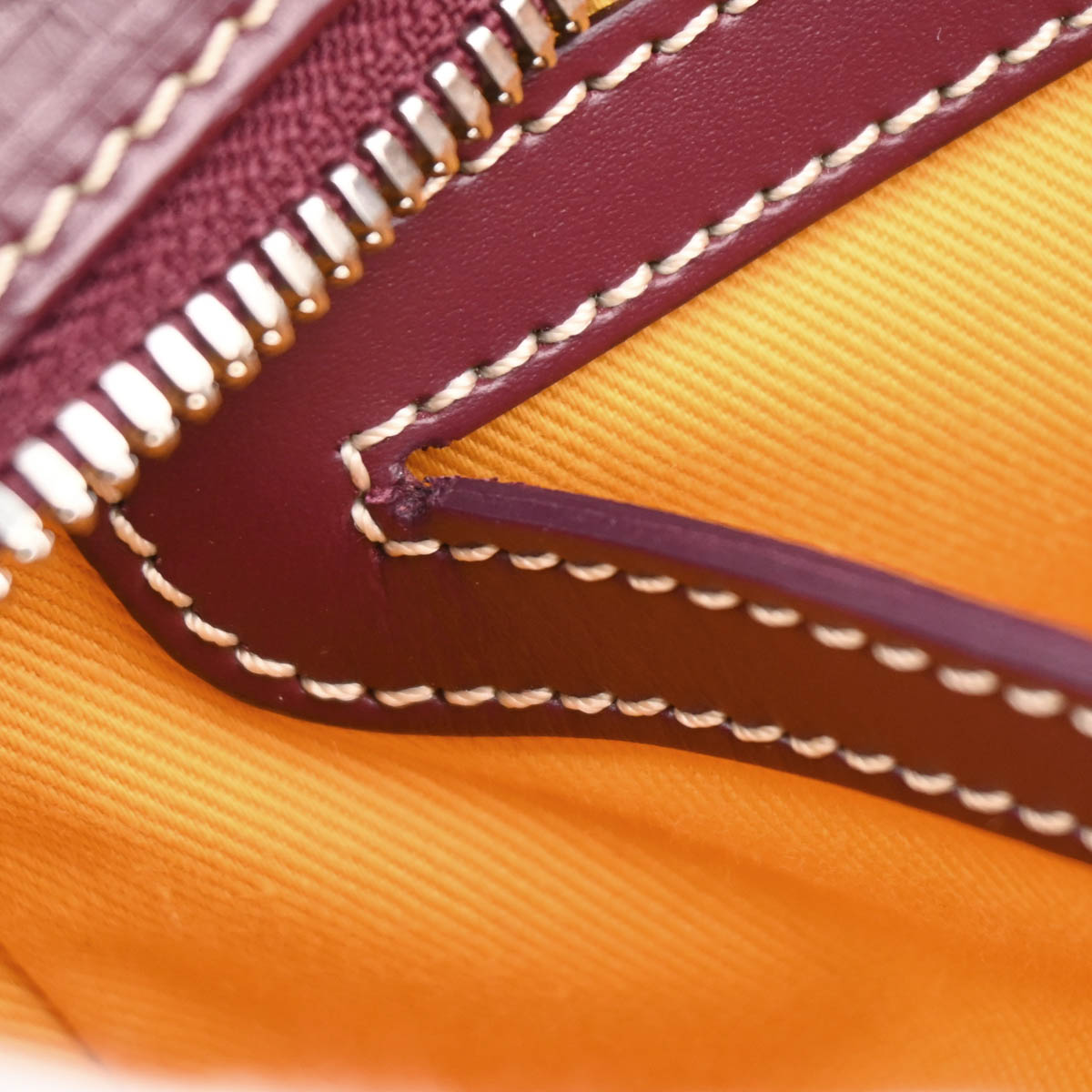 Goyard 2019 Bordeaux Sac Cap Vert PM Shoulder Bag