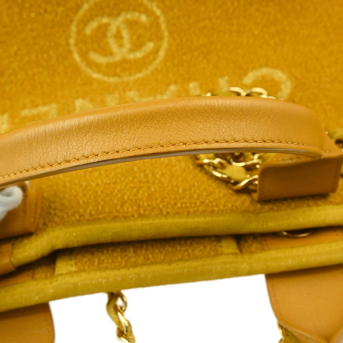 Chanel 2019 Yellow Fabric Medium Deauville 2way Shoulder Tote Bag