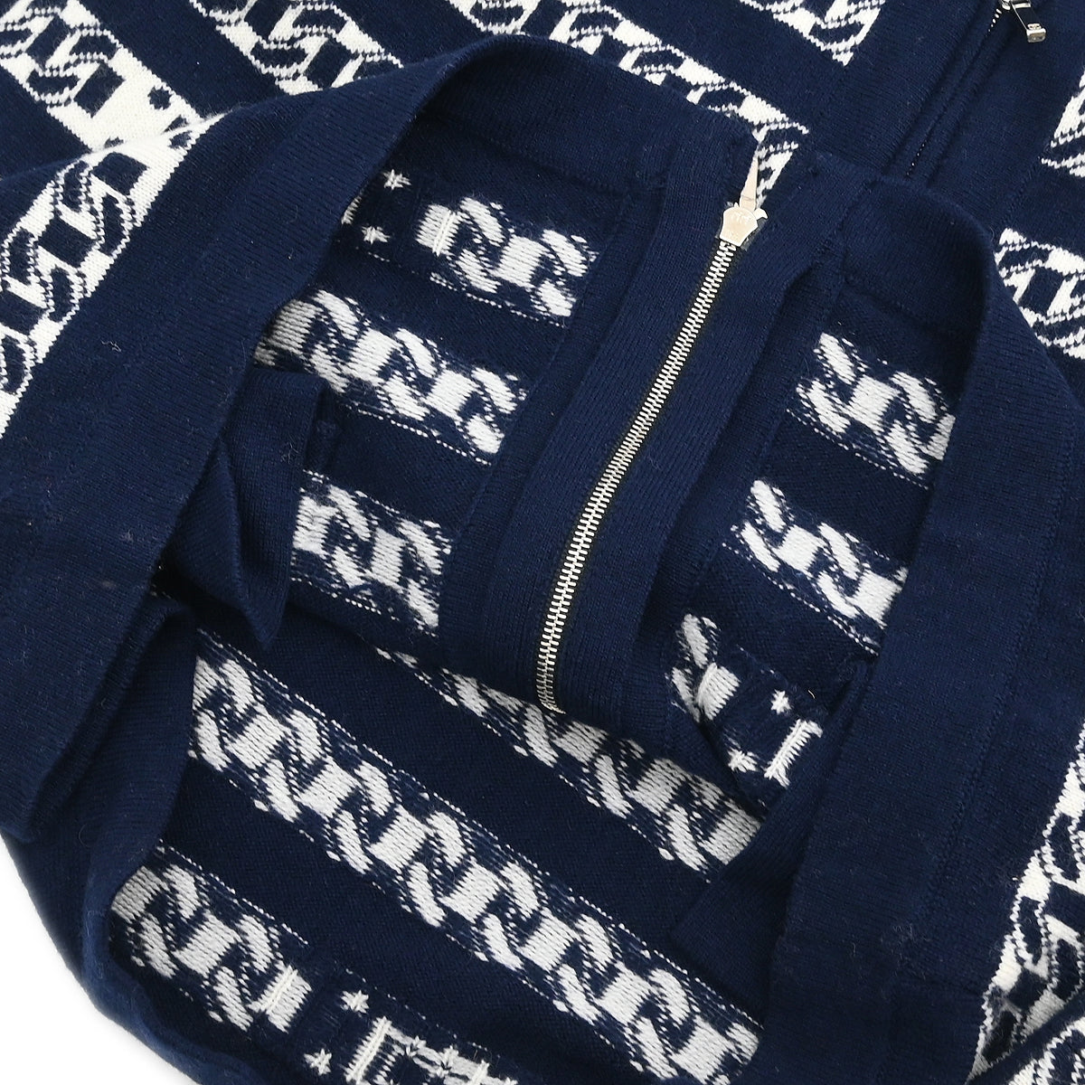 Chanel 2017 Sleeveless Vest Jacket Navy #34