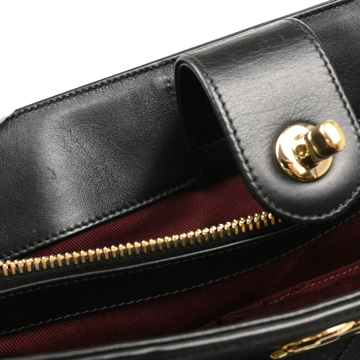 Chanel 2018-2019 Black Lambskin Chevron Chic Shopping Tote
