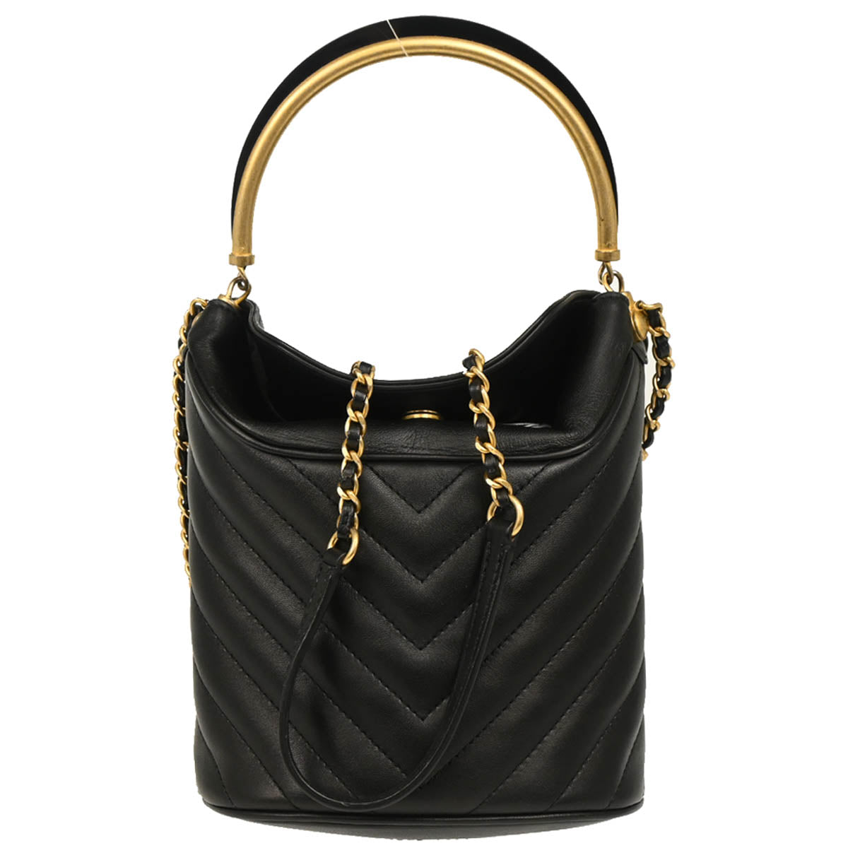 Chanel 2018-2019 Black Lambskin Handle with Chic Chevron Bucket bag