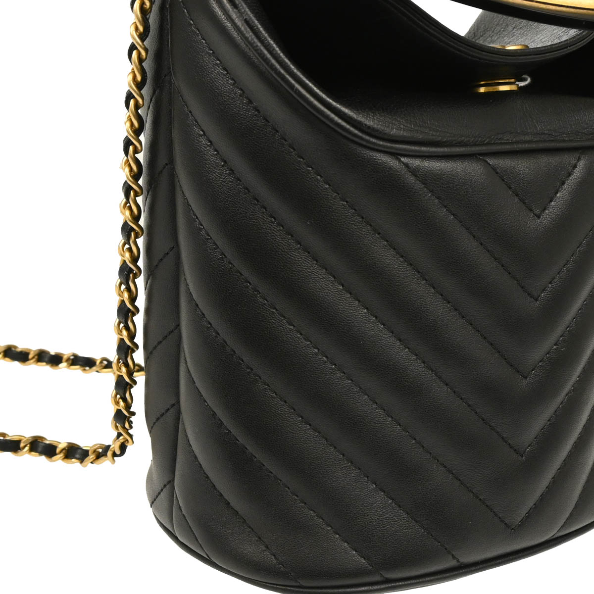 Chanel 2018-2019 Black Lambskin Handle with Chic Chevron Bucket bag