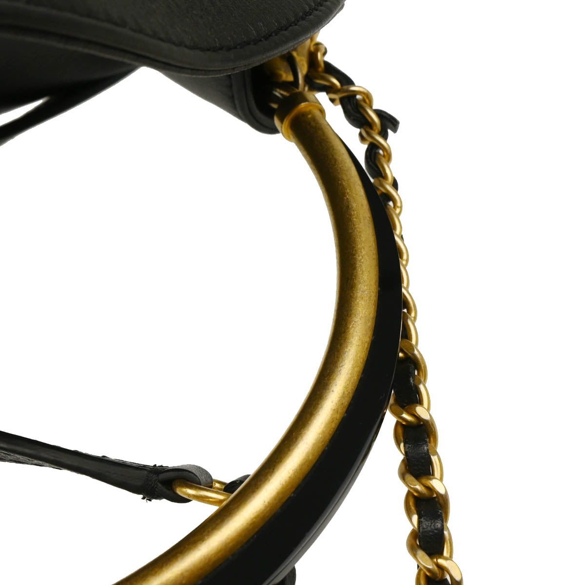 Chanel 2018-2019 Black Lambskin Handle with Chic Chevron Bucket bag