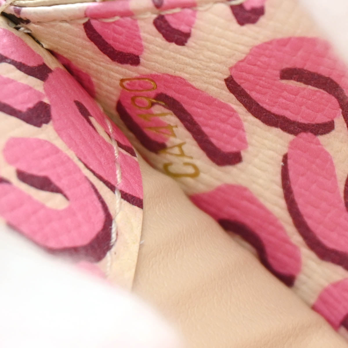 Louis Vuitton 2010 Pink Monogram Portefeuille Insolite Wallet M60102