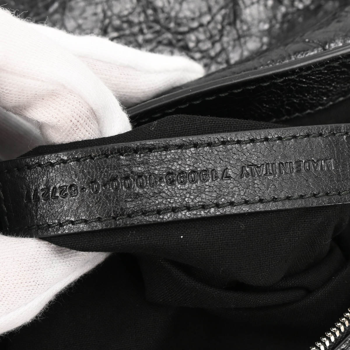 Balenciaga Black Le Cagole Messenger Shoulder Bag