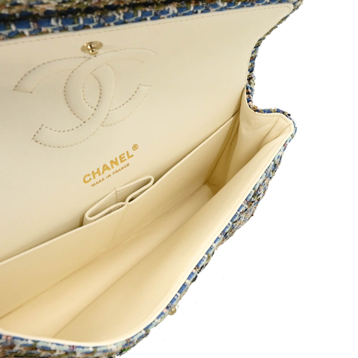 Chanel 2019 White Tweed Medium Classic Double Flap Shoulder Bag