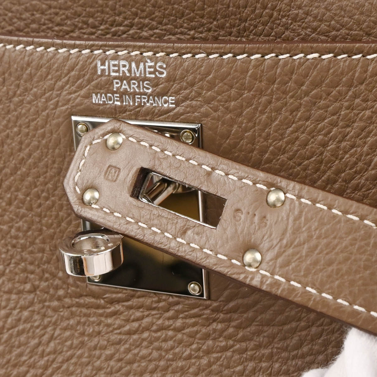 Hermes 2010 Etoupe Gray Togo Shoulder Kelly Handbag