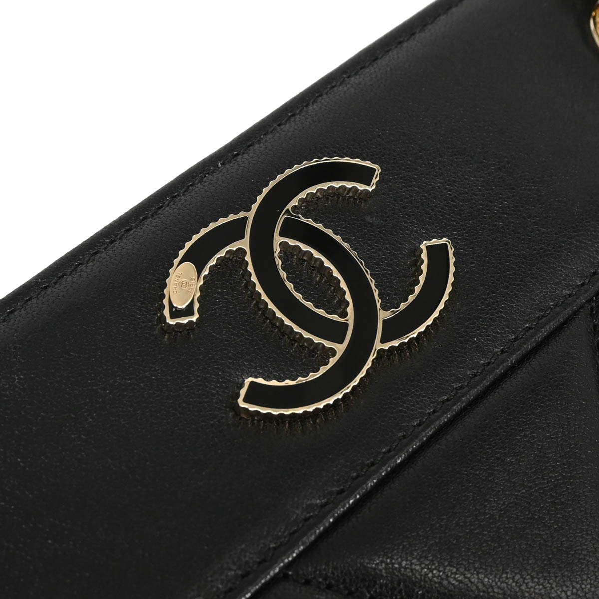 Chanel 2017-2018 Black Lambskin Chevron Handbag
