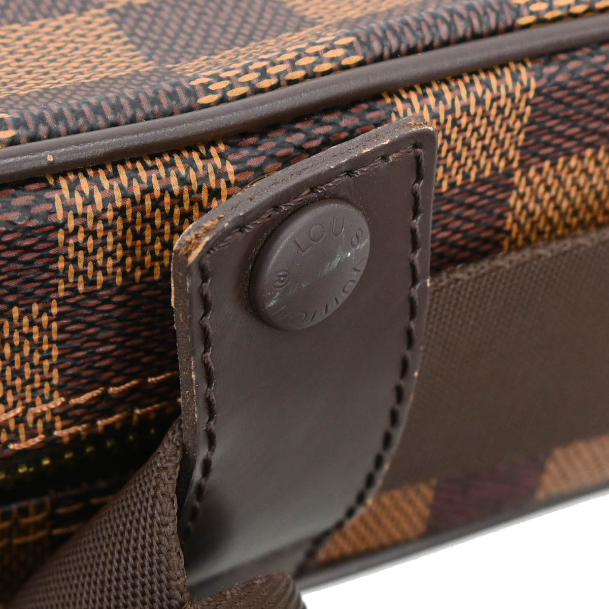 Louis Vuitton 2010 Damier Olaf PM Shoulder Bag N41442