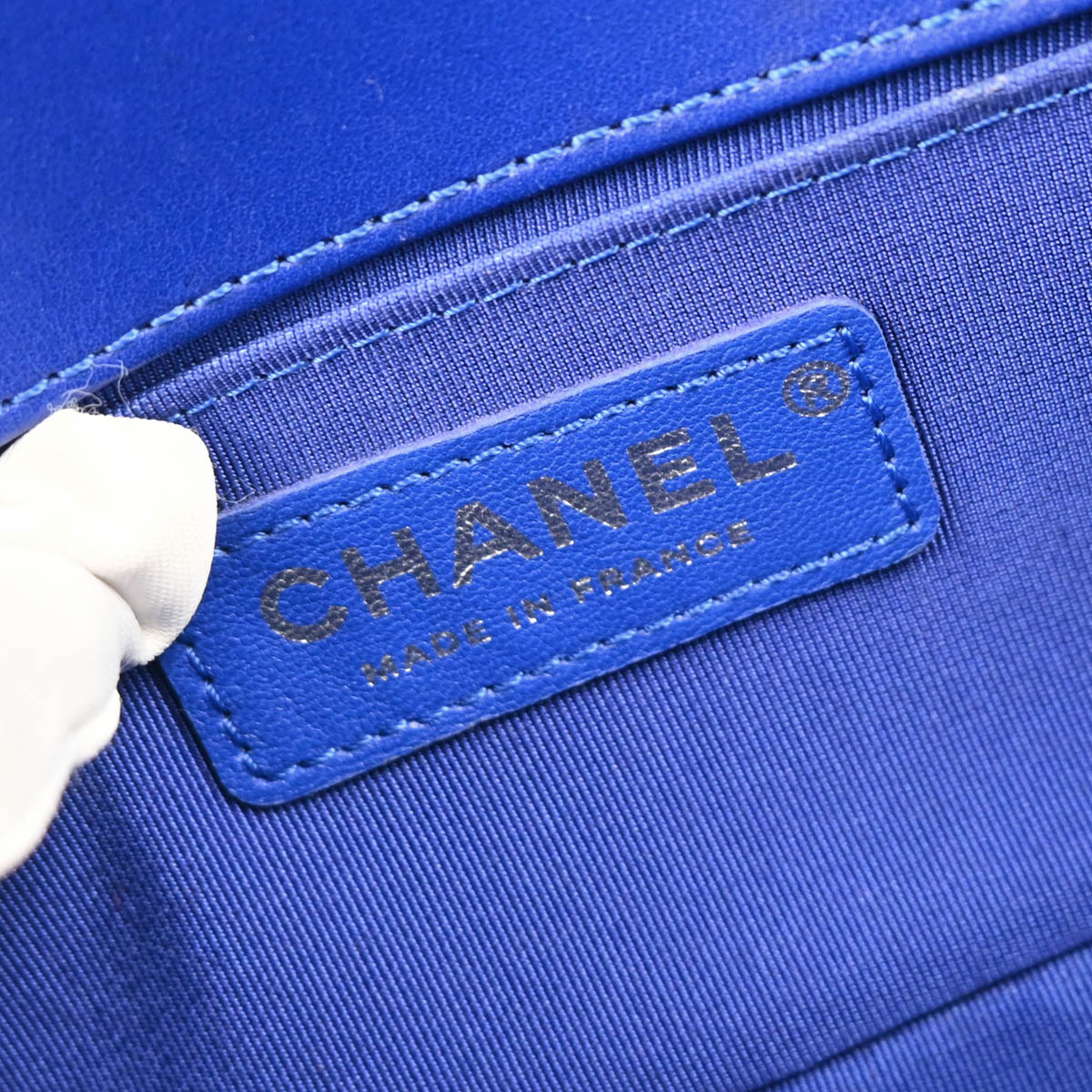 Boy Chanel 2017-2018 Blue Lambskin Chevron Small Chain Shoulder Bag