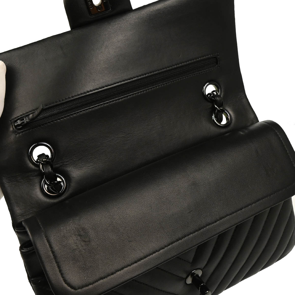 Chanel 2015-2016 Black Lambskin Chevron Medium Classic Double Flap Shoulder Bag