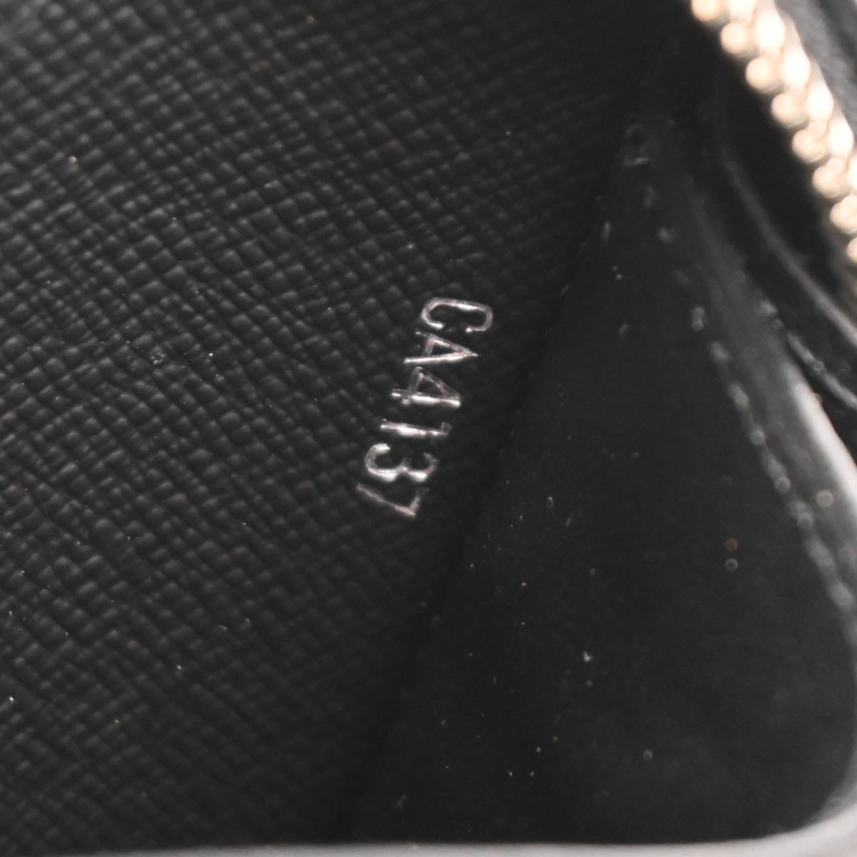 Louis Vuitton 2017 Black Epi Dandy Wallet M64000
