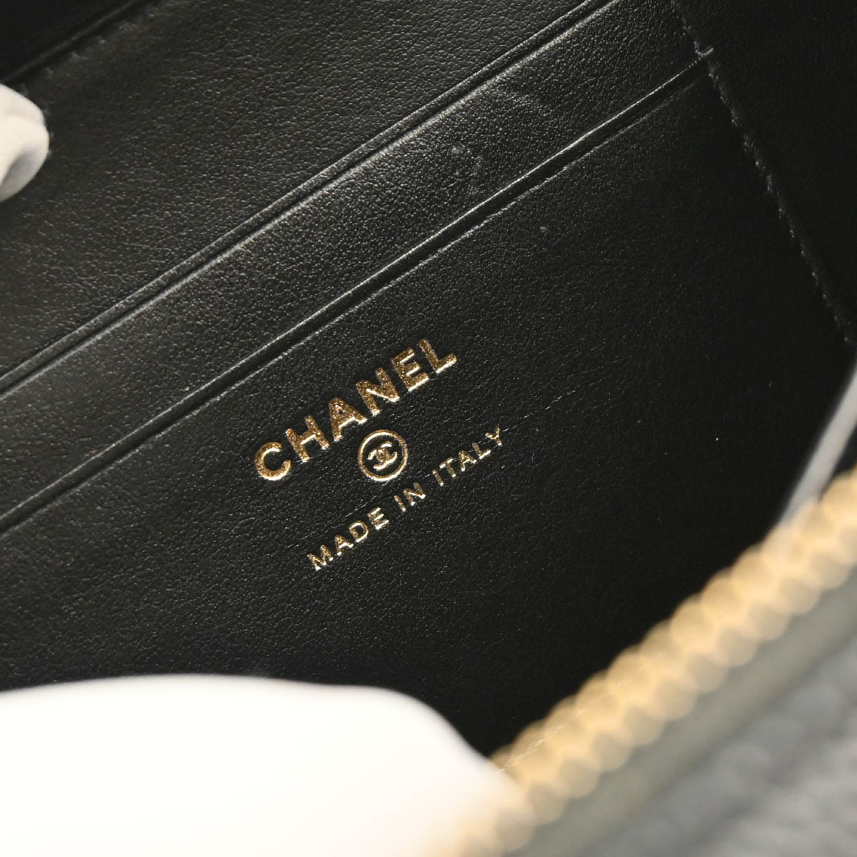 Chanel 2018-2019 Black Caviar Filigree Vanity Shoulder Bag