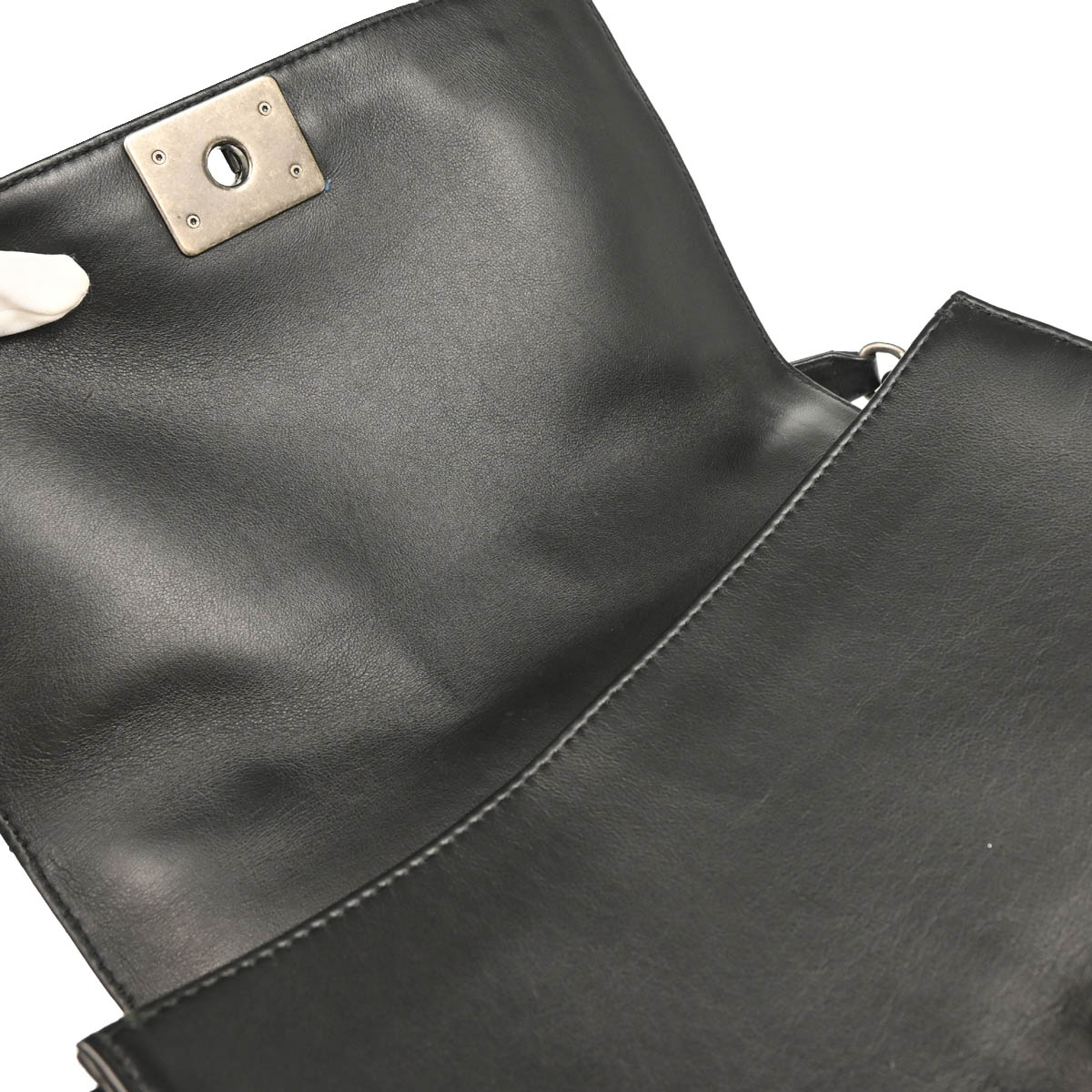 Boy Reverso Chanel 2013-2014 Black Lambskin Medium Shoulder Bag
