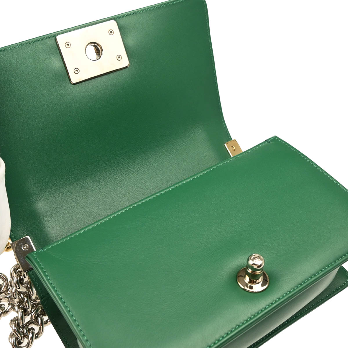 Boy Chanel 2018 Green Lambskin Chevron Small Chain Shoulder Bag