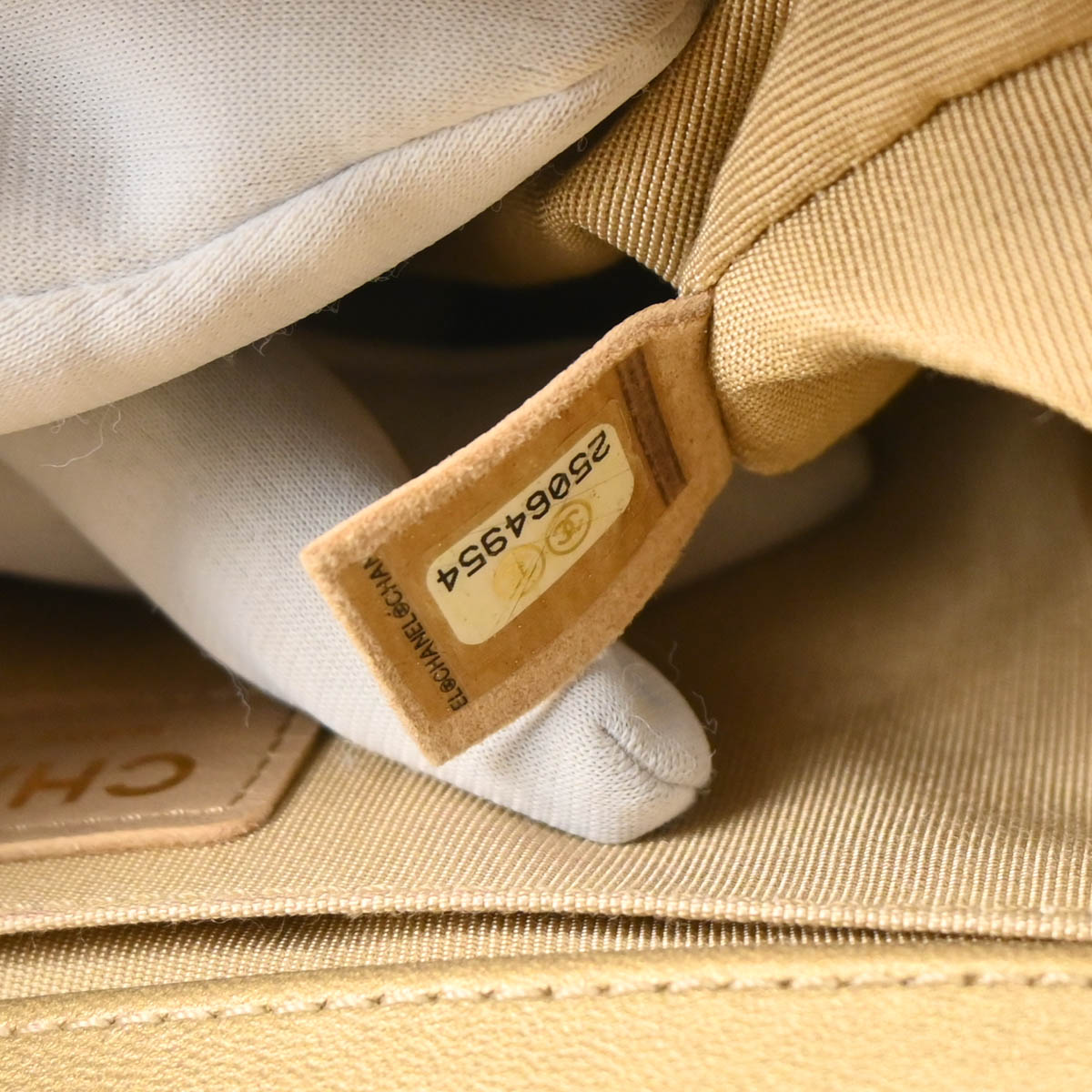 Boy Chanel 2018 Gold Lambskin Medium Shoulder Bag