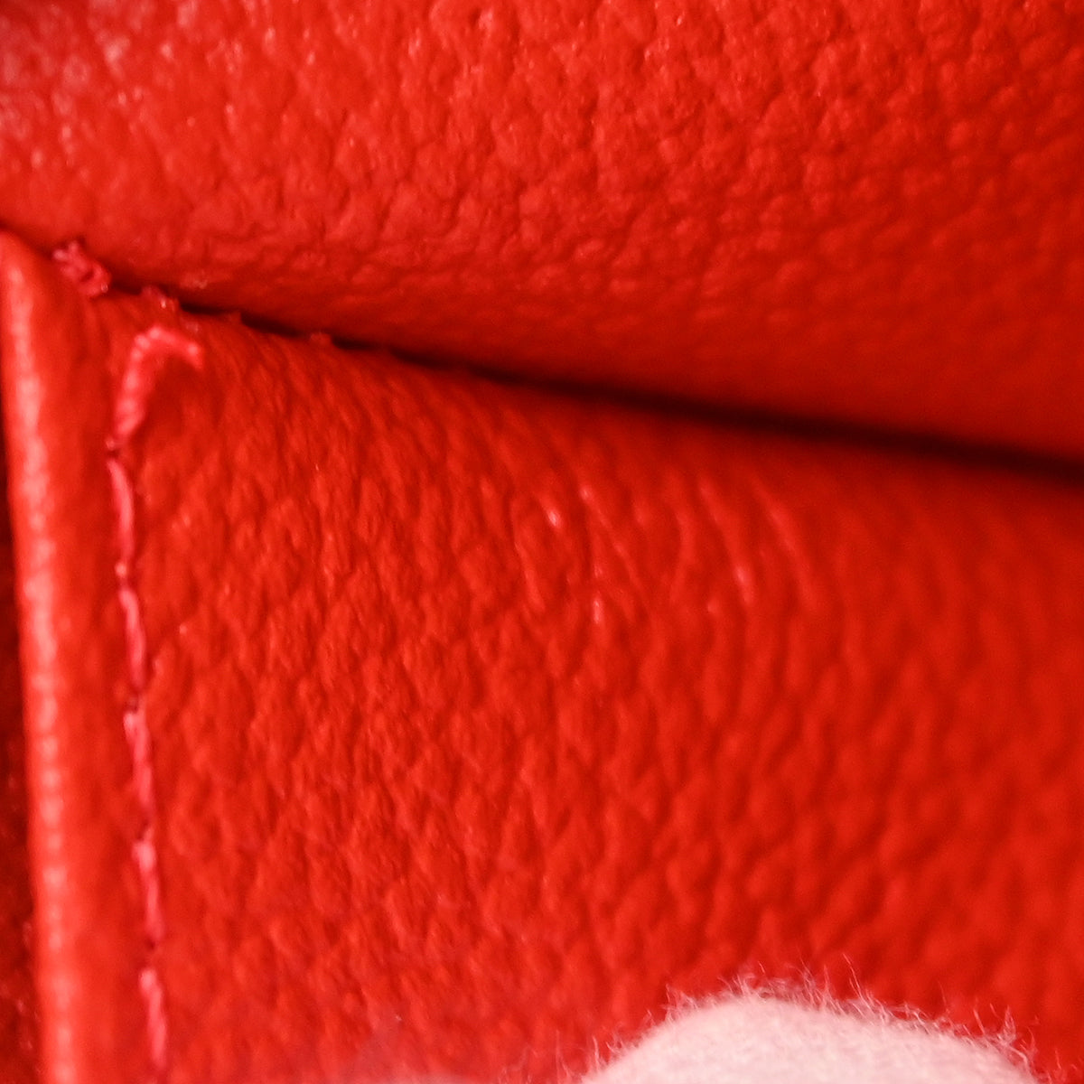 Louis Vuitton 2012 Red Monogram Pumpkin Dot Pochette Cosmetic M47347