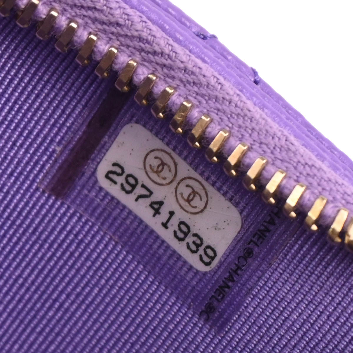 Chanel 2019 Purple Caviar Cardholder Small Good