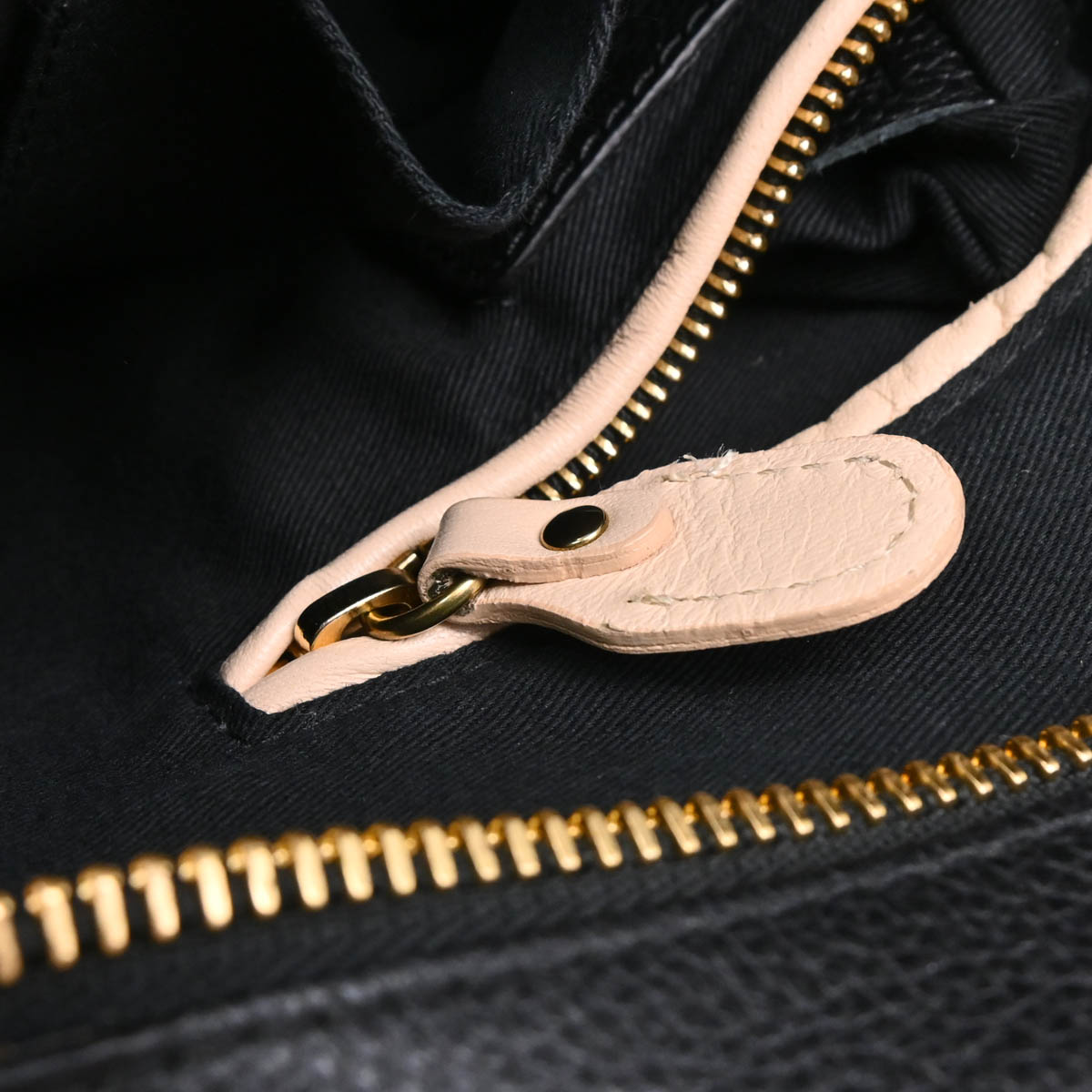 Chloe 2012 Grained Leather Paraty 30 Bag