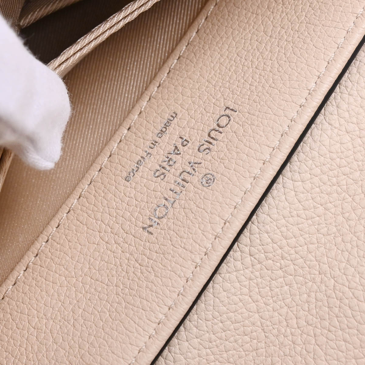Louis Vuitton 2016 Beige Blue Lockme II 2way Shoulder Handbag M41793