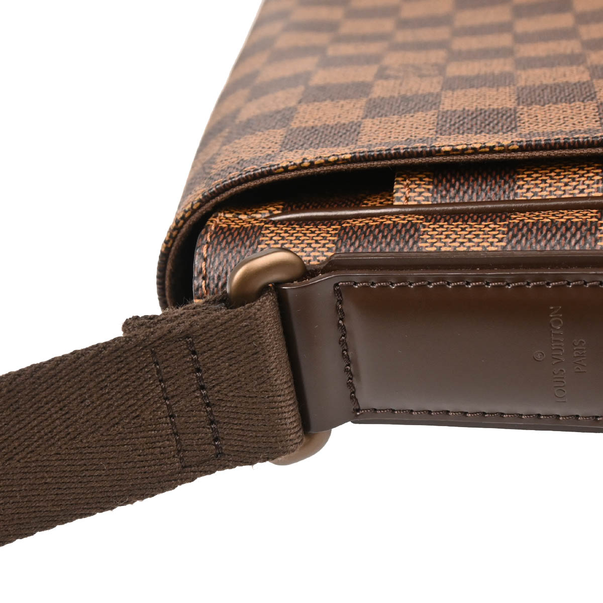 Louis Vuitton 2016 Damier District MM Shoulder Bag N41212