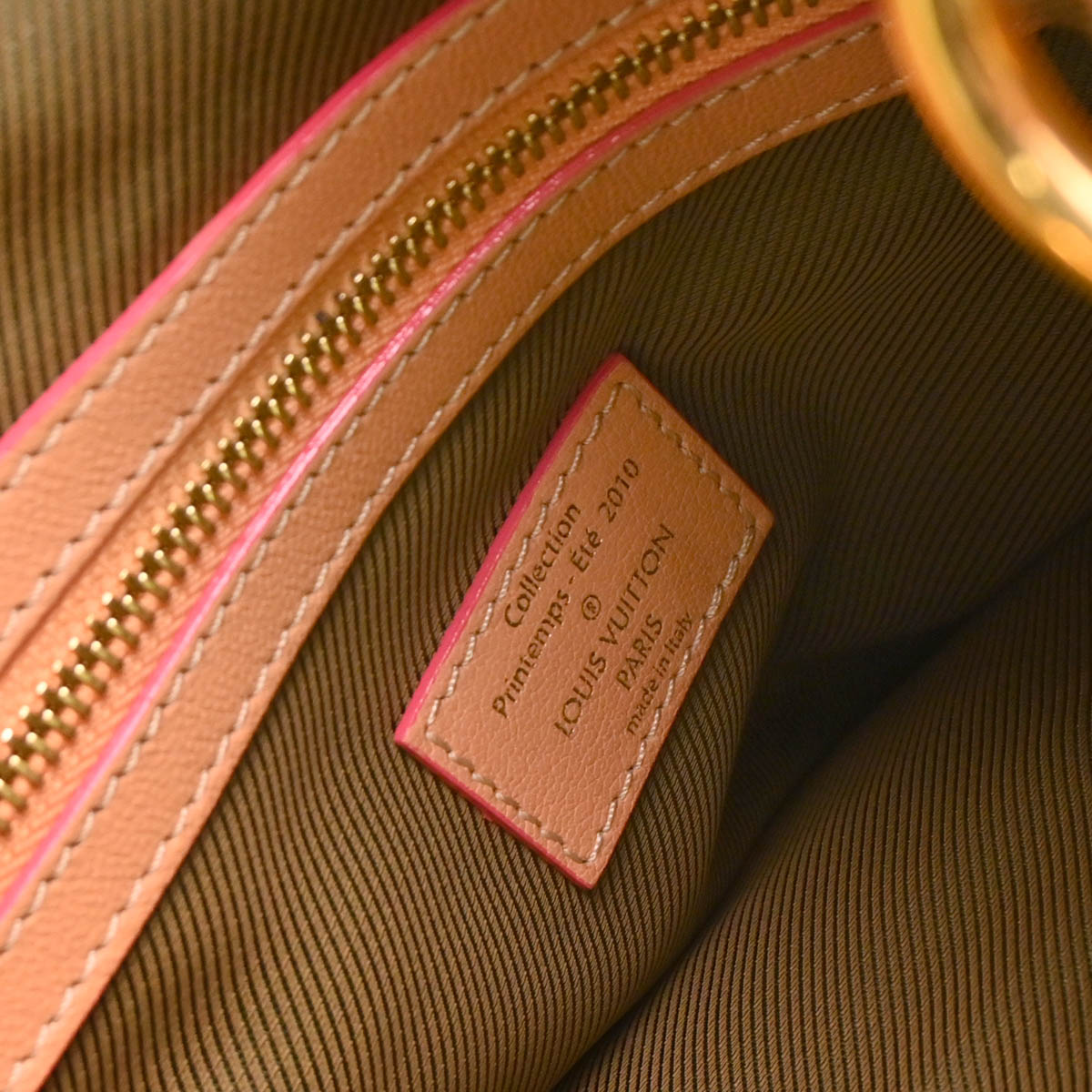 Louis Vuitton 2010 Monogram Underground Duffle Tote Bag M40364