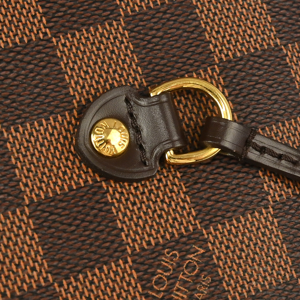 Louis Vuitton 2011 Damier Neverfull MM Shoulder Tote Bag N51105