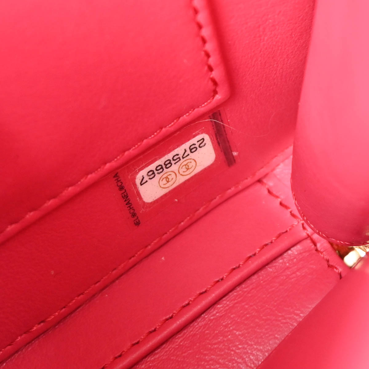 Chanel 2019 Red Caviar Filigree 2way Vanity Handbag
