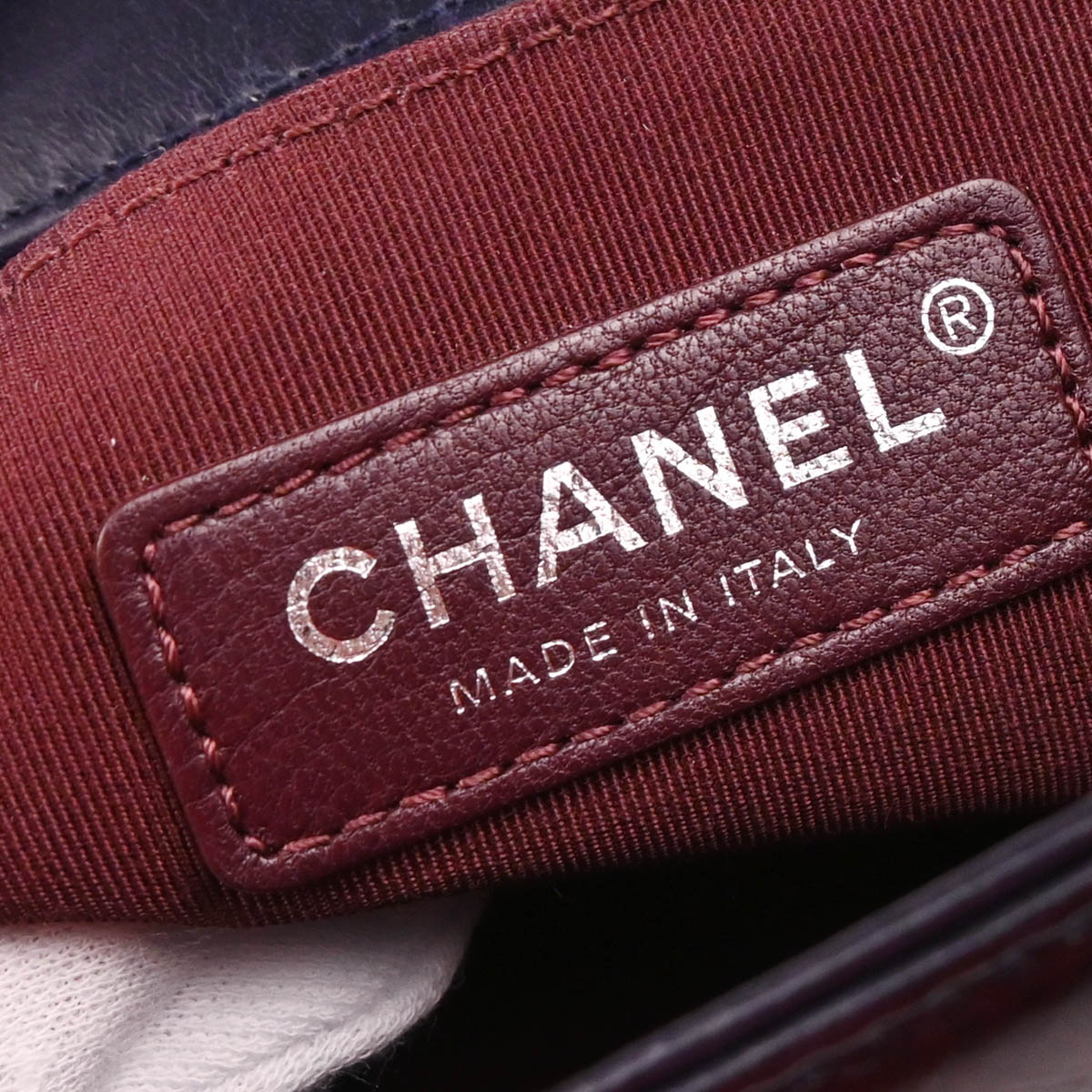 Boy Chanel 2017 Dark Navy Calfskin Medium Shoulder Bag