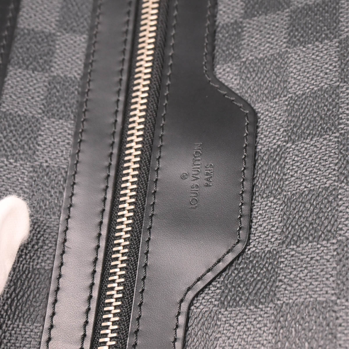 Louis Vuitton 2011 Damier Graphite Thomas Crossbody Bag N58028